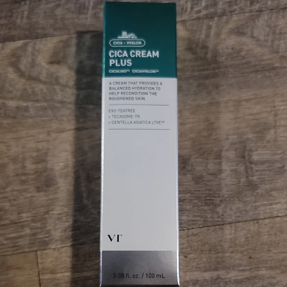 Cica Cream Plus Moisturizer